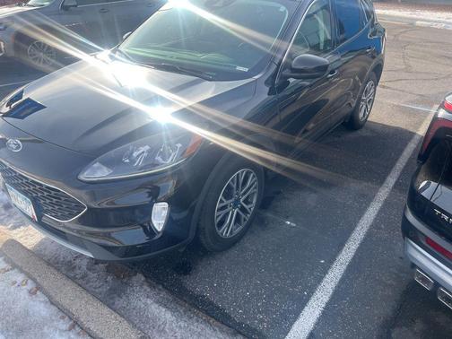 2022 Ford Escape SEL