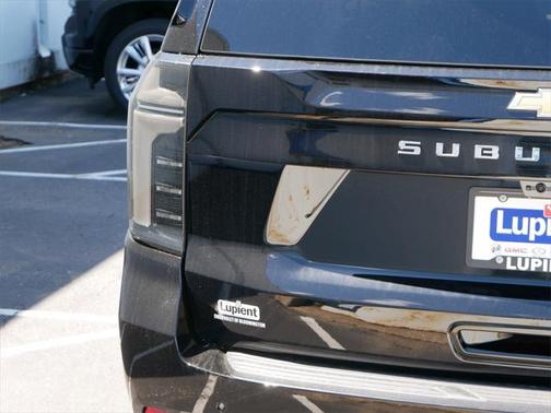 2025 Chevrolet Suburban High Country
