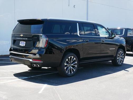 2025 Chevrolet Suburban High Country