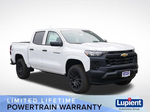 Summit White 2026 Chevrolet Colorado WT