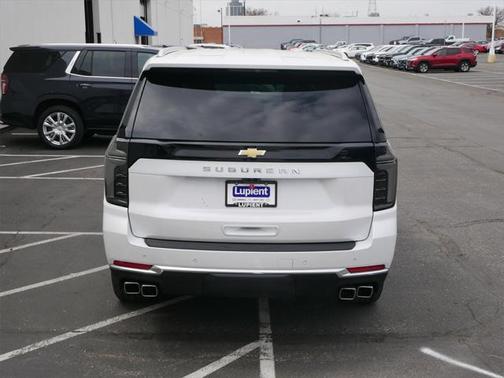 2025 Chevrolet Suburban High Country