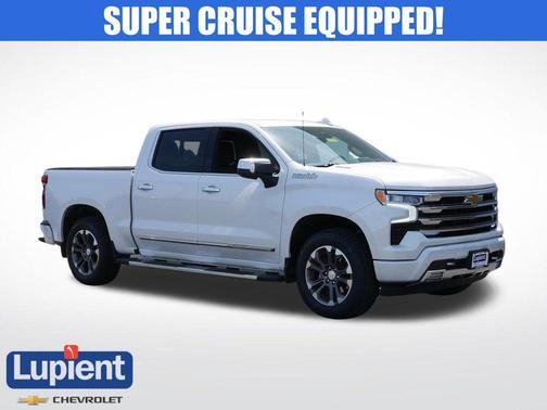 Iridescent Pearl Tricoat 2024 Chevrolet Silverado 1500 High Country