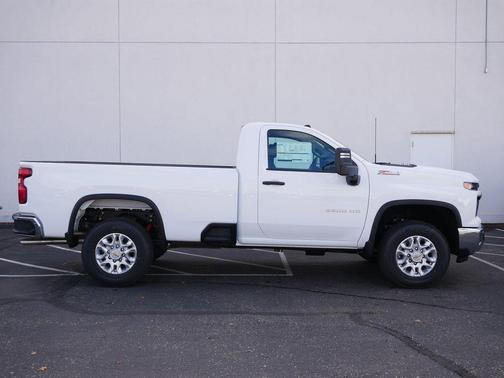 2026 Chevrolet Silverado 3500 WT