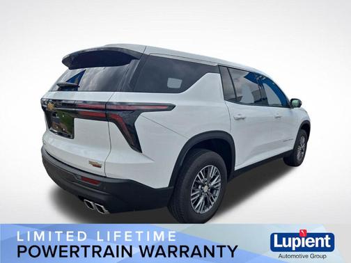 Summit White 2024 Chevrolet Traverse LS
