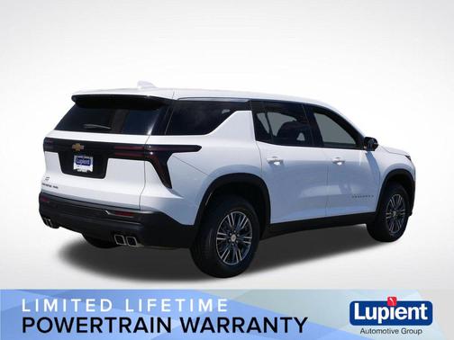Summit White 2024 Chevrolet Traverse LS