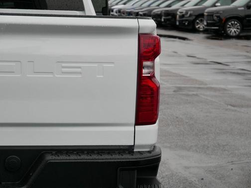 2025 Chevrolet Silverado 3500 WT