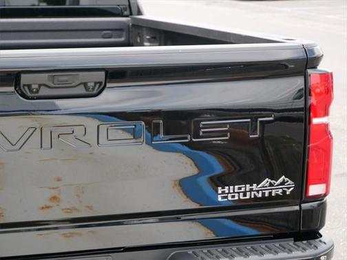 2025 Chevrolet Silverado 2500 High Country
