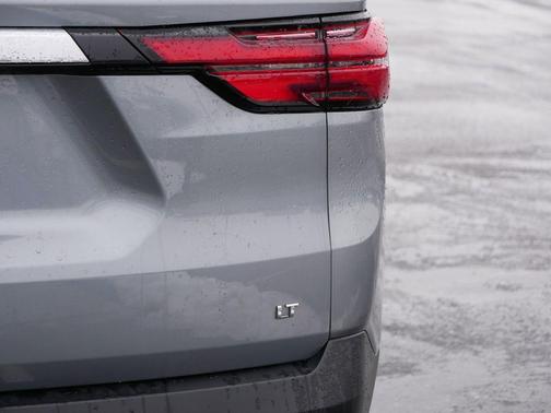 2023 Chevrolet Traverse LT