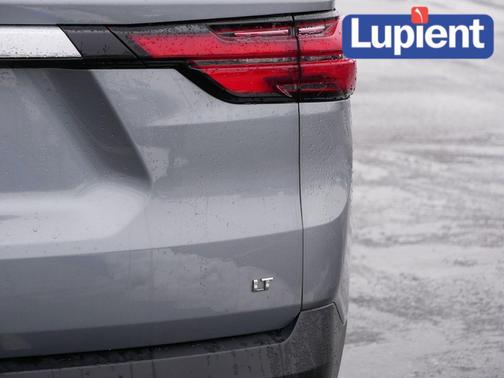 2023 Chevrolet Traverse LT