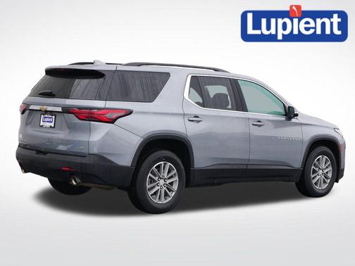 2023 Chevrolet Traverse LT