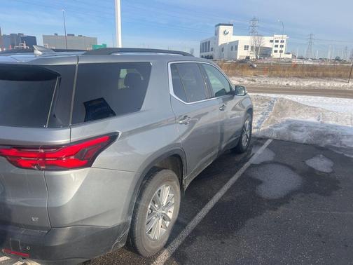2023 Chevrolet Traverse LT
