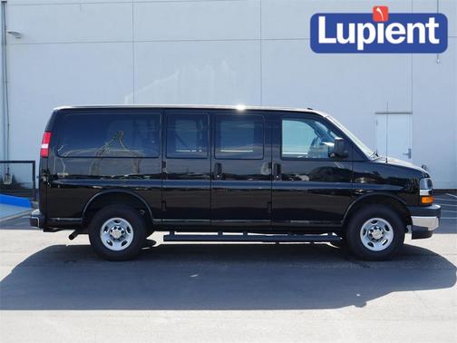 2024 Chevrolet Express 2500 LT