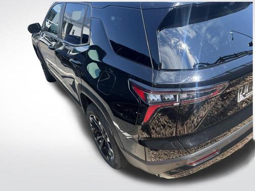 Mosaic Black Metallic 2025 Chevrolet Equinox RS