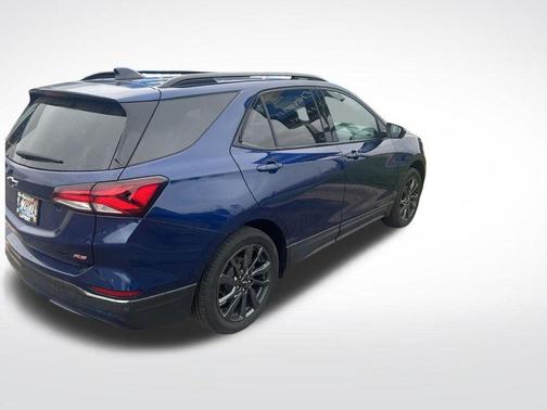 Blue Glow Metallic 2023 Chevrolet Equinox RS