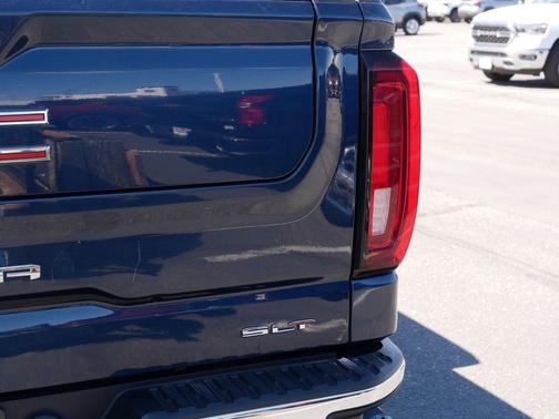Pacific Blue Metallic 2021 GMC Sierra 1500 SLT