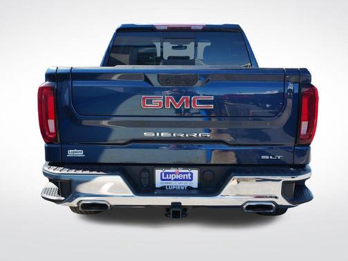 Pacific Blue Metallic 2021 GMC Sierra 1500 SLT