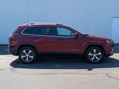 Velvet Red Pearlcoat 2019 Jeep Cherokee Limited