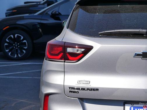 Sterling Gray Metallic 2026 Chevrolet Trailblazer RS