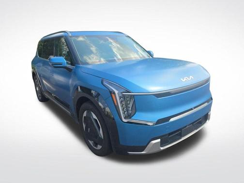 Ocean Blue 2024 Kia EV9 Land