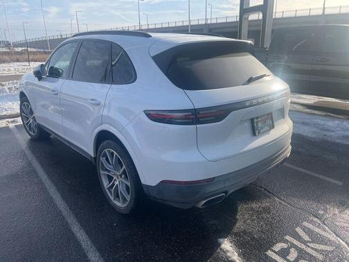 2021 Porsche Cayenne Cayenne