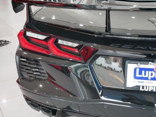 2023 Chevrolet Corvette Stingray w/1LT