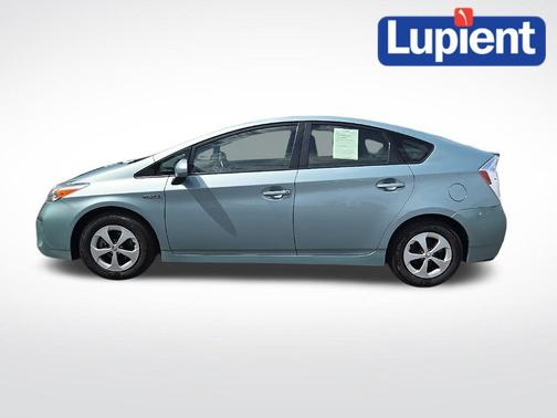 Pearl 2013 Toyota Prius Four