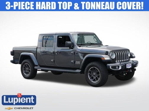 Granite Crystal Metallic Clearcoat 2022 Jeep Gladiator Overland