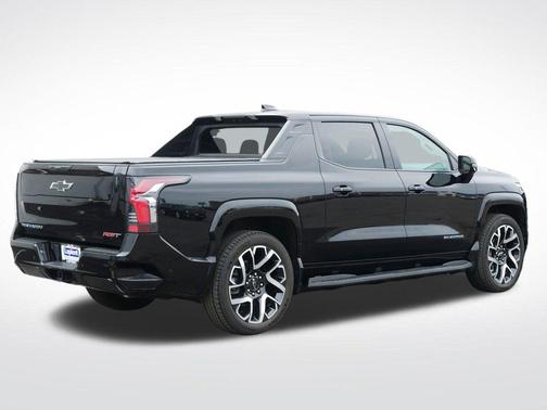2024 Chevrolet Silverado EV RST