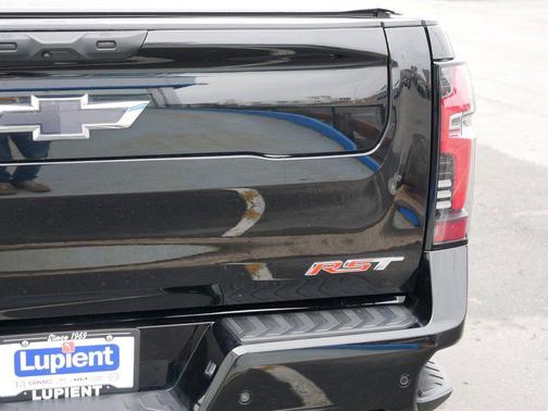 2024 Chevrolet Silverado EV RST