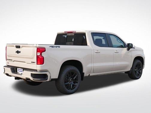 White Sands 2026 Chevrolet Silverado 1500 RST