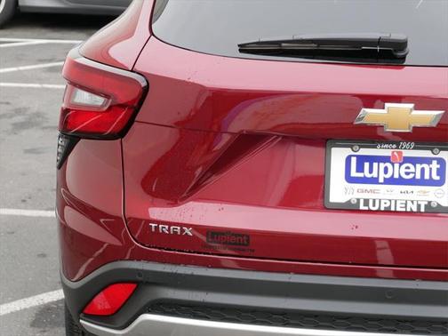 2025 Chevrolet Trax LT