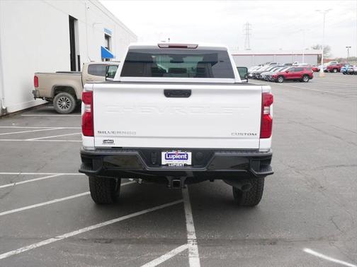 2025 Chevrolet Silverado 2500 Custom