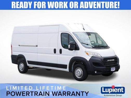 Bright White Clearcoat 2026 RAM ProMaster 2500 Tradesman