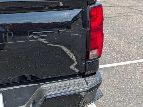 Black 2023 Chevrolet Colorado Z71