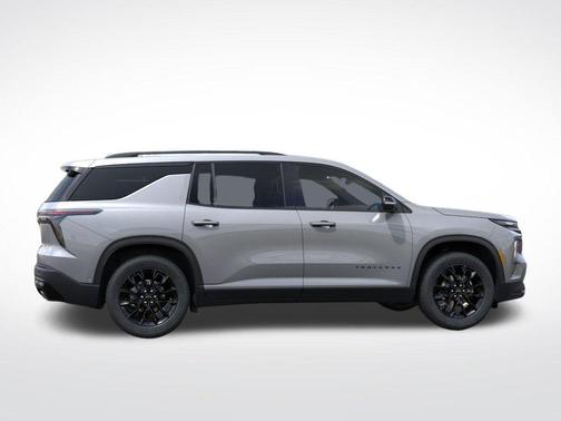 Sterling Gray Metallic 2026 Chevrolet Traverse LT