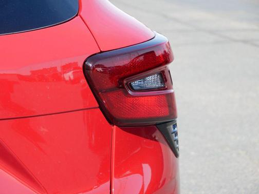 Apex Red 2026 Chevrolet Trax 2RS