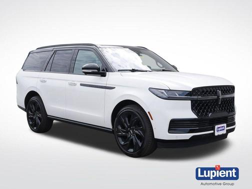 White Metallic 2025 Lincoln Navigator Black Label