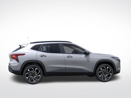 Sterling Gray Metallic 2026 Chevrolet Trax 2RS