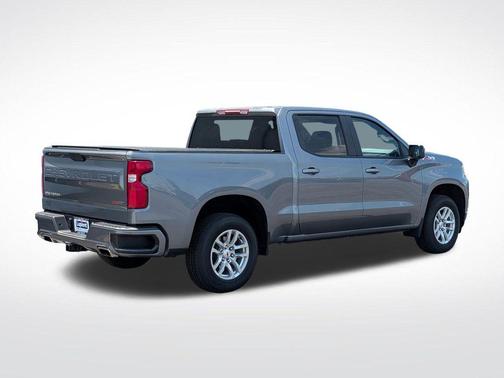 Satin Steel Metallic 2021 Chevrolet Silverado 1500 RST