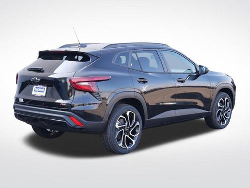 Mosaic Black Metallic 2026 Chevrolet Trax 2RS