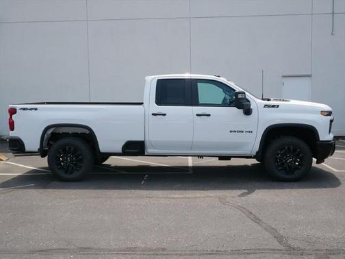 2025 Chevrolet Silverado 2500 Custom