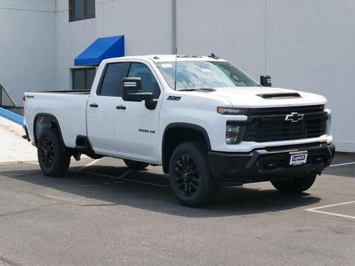 2025 Chevrolet Silverado 2500 Custom