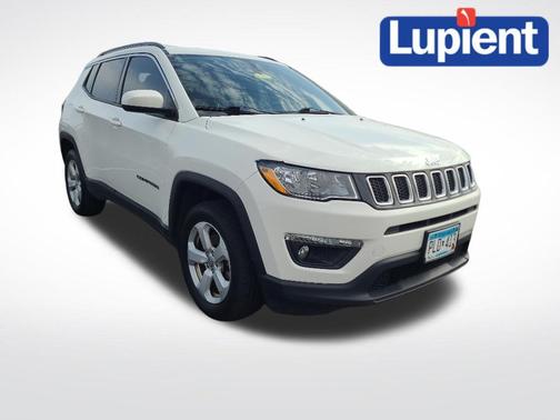 White Clearcoat 2017 Jeep New Compass Latitude