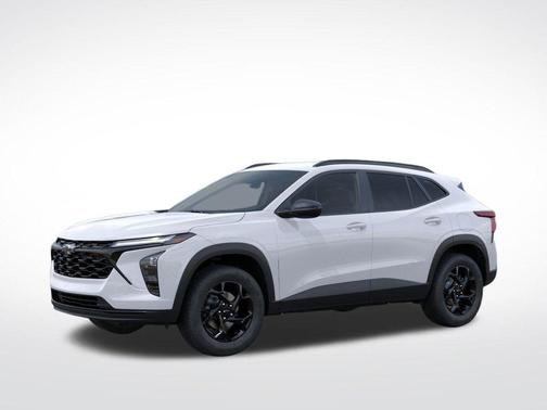 Summit White 2026 Chevrolet Trax LT
