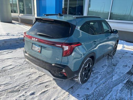 2025 Kia Seltos EX