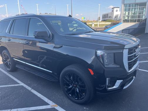 2024 GMC Yukon SLT