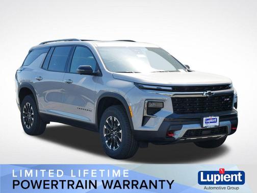 Sandstone Gray 2026 Chevrolet Traverse Z71