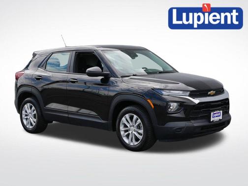 Mosaic Black Metallic 2021 Chevrolet Trailblazer LS