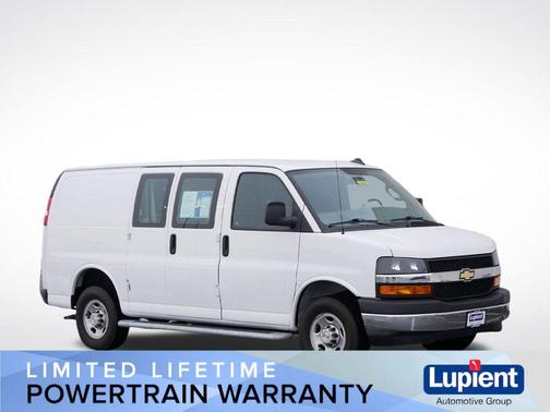 Summit White 2024 Chevrolet Express 2500 Work Van