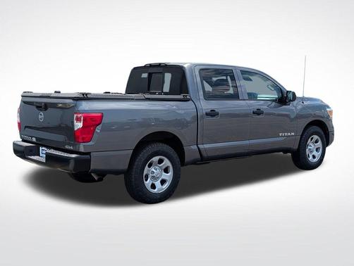 Gun Metallic 2021 Nissan Titan S